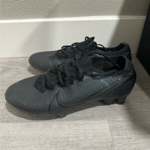 Nike mercurial vapor soccer cleats